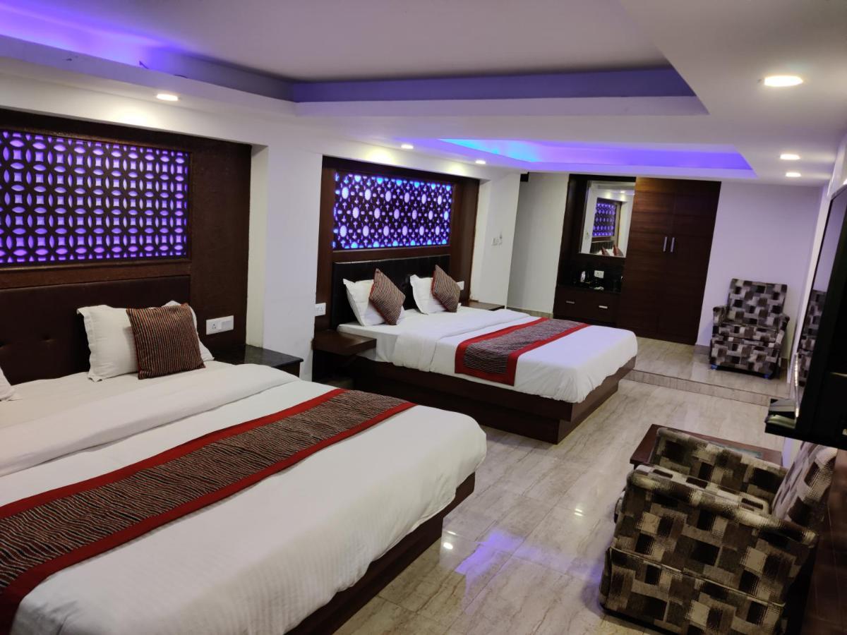 Hotel Hamers International ムスーリー エクステリア 写真