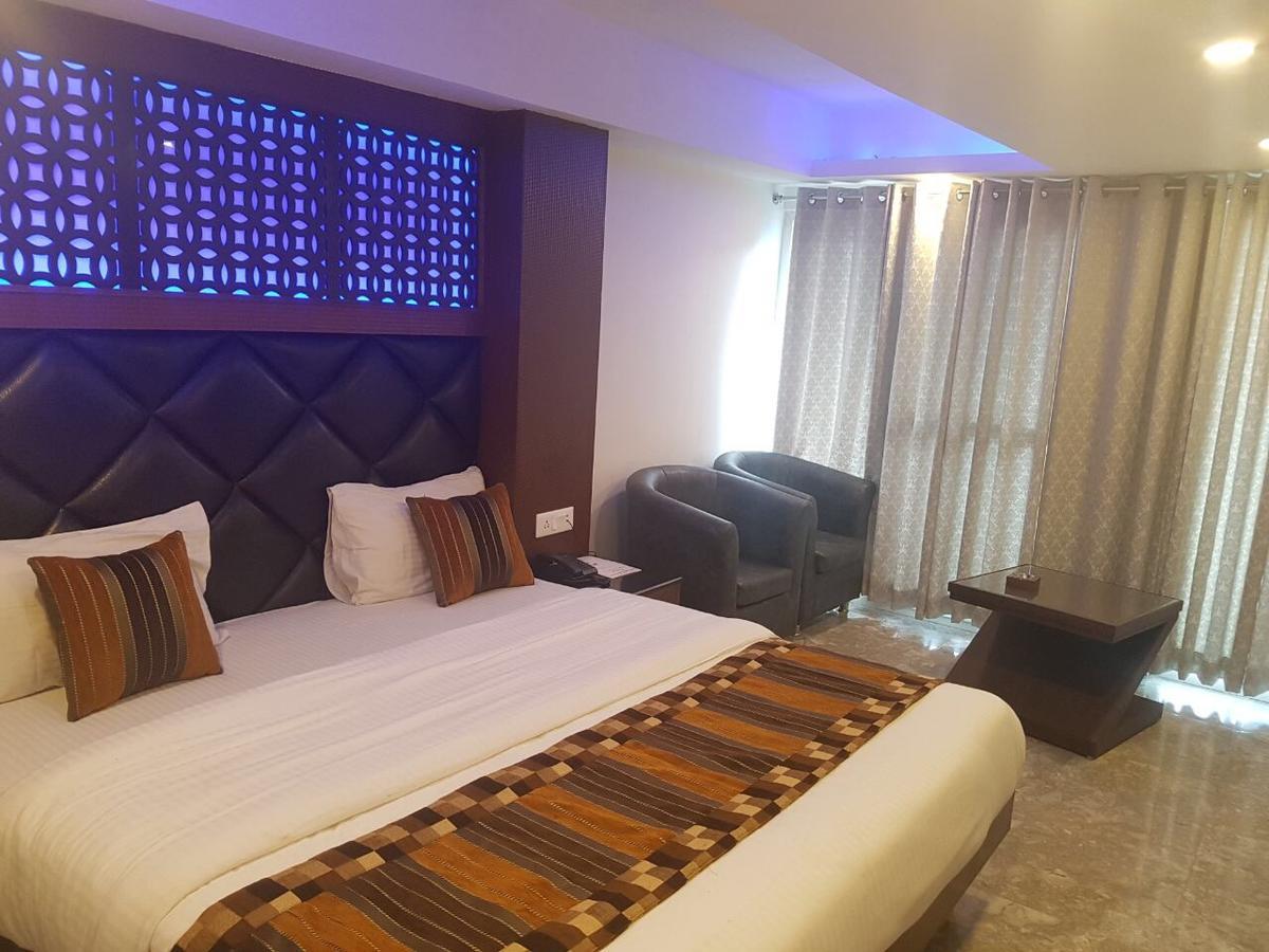 Hotel Hamers International ムスーリー エクステリア 写真