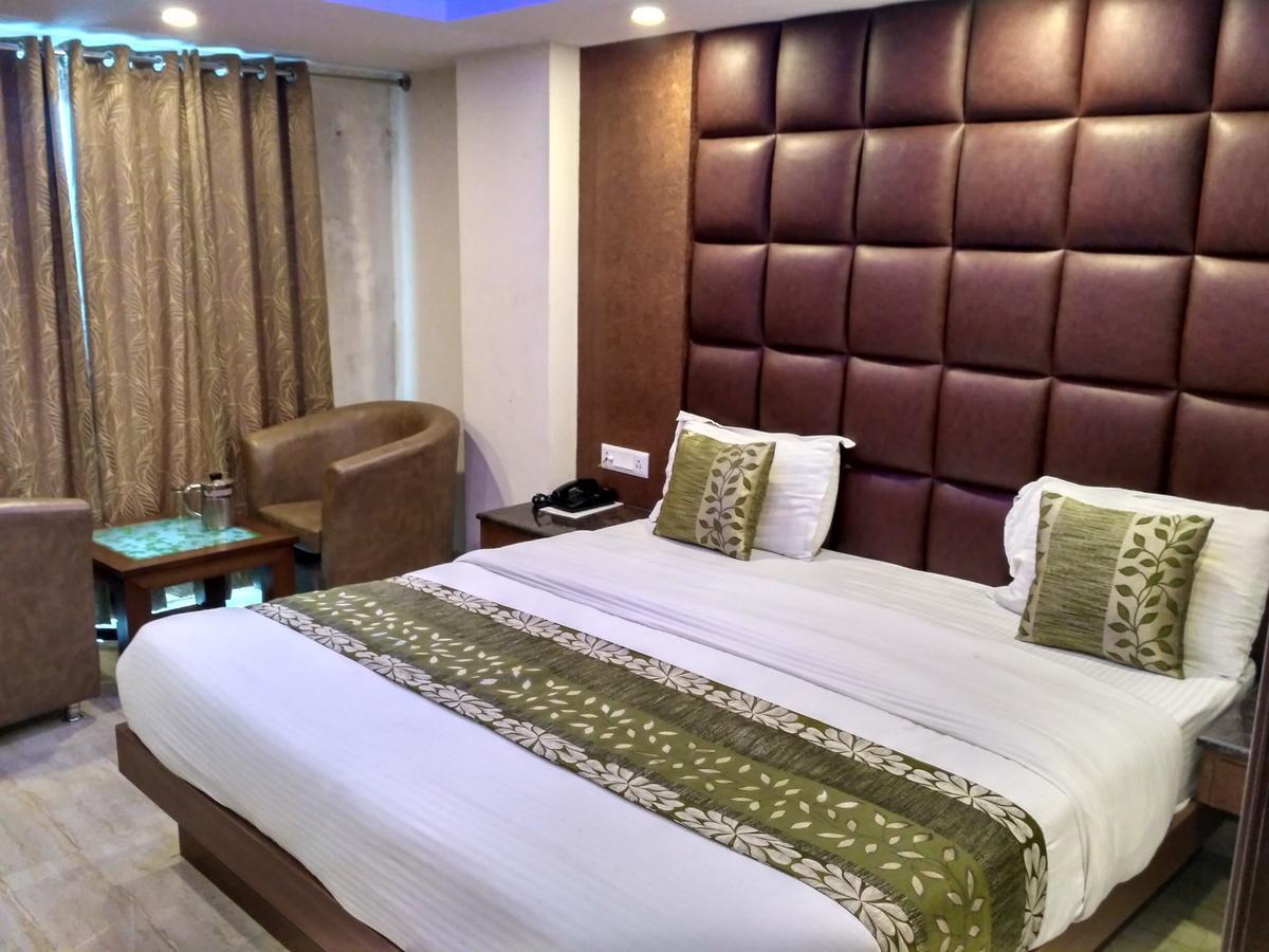 Hotel Hamers International ムスーリー エクステリア 写真